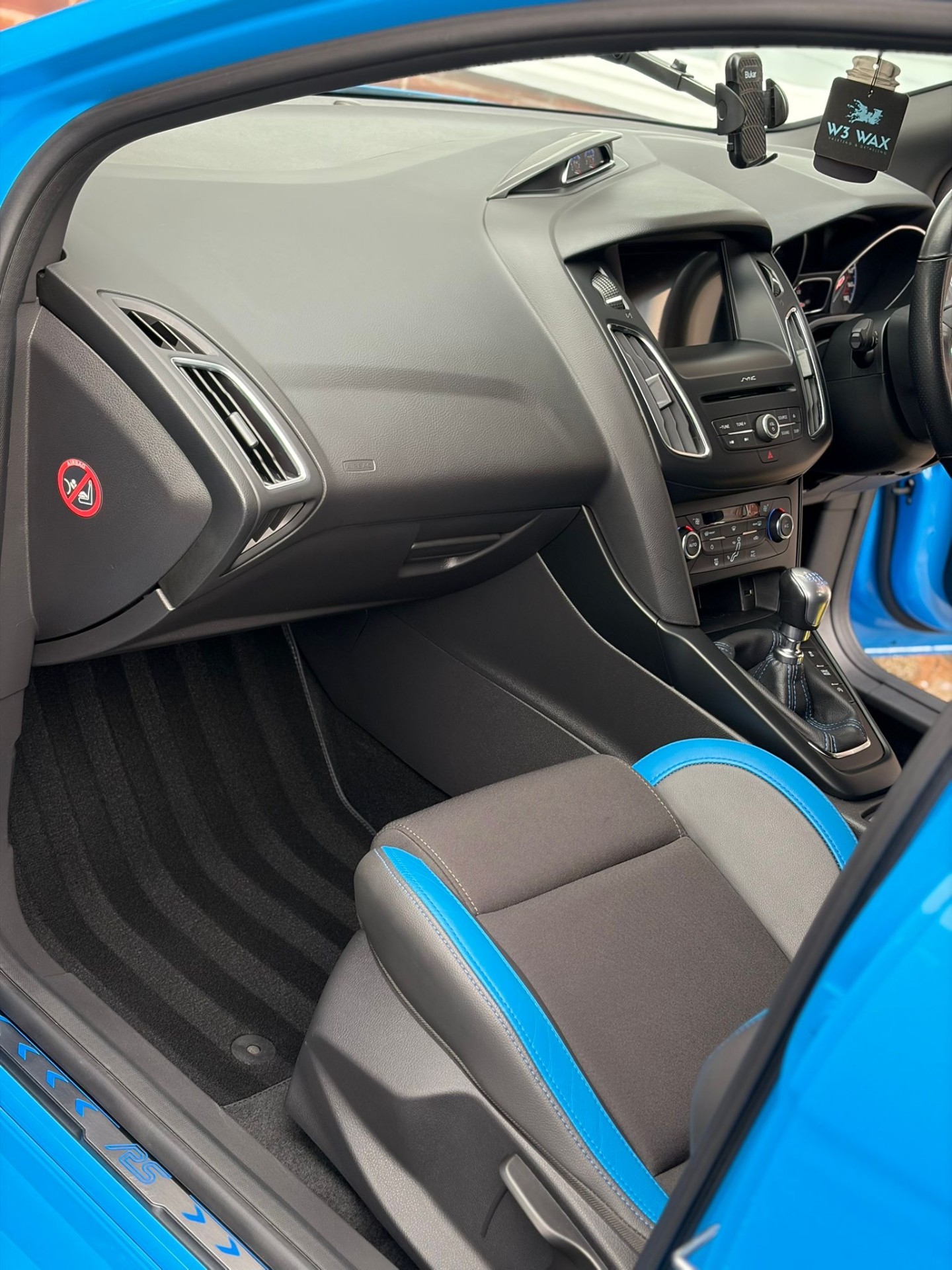Ford Focus RS dashboard
